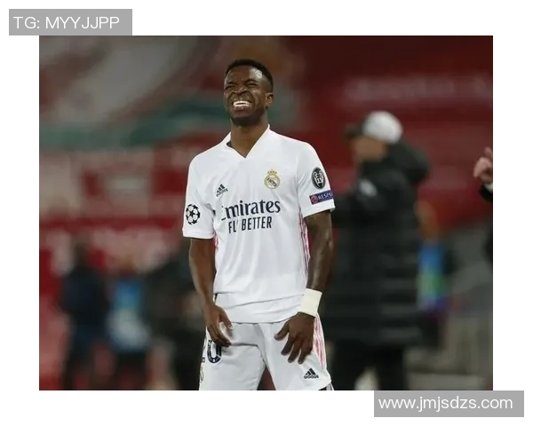 维尼修斯的崛起与挑战：从天才少年到足球巨星的奋斗之路